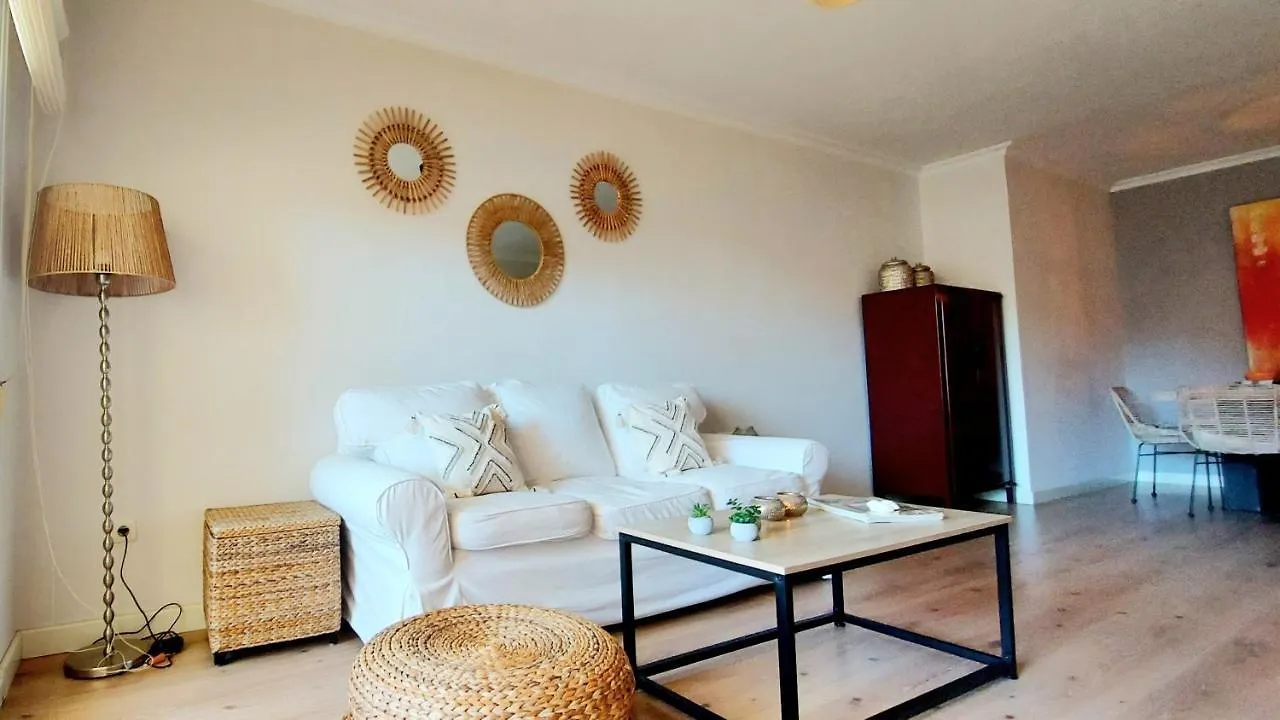 Apartamento 140 M2, 400 Metros De La Playa En Benalmadena location