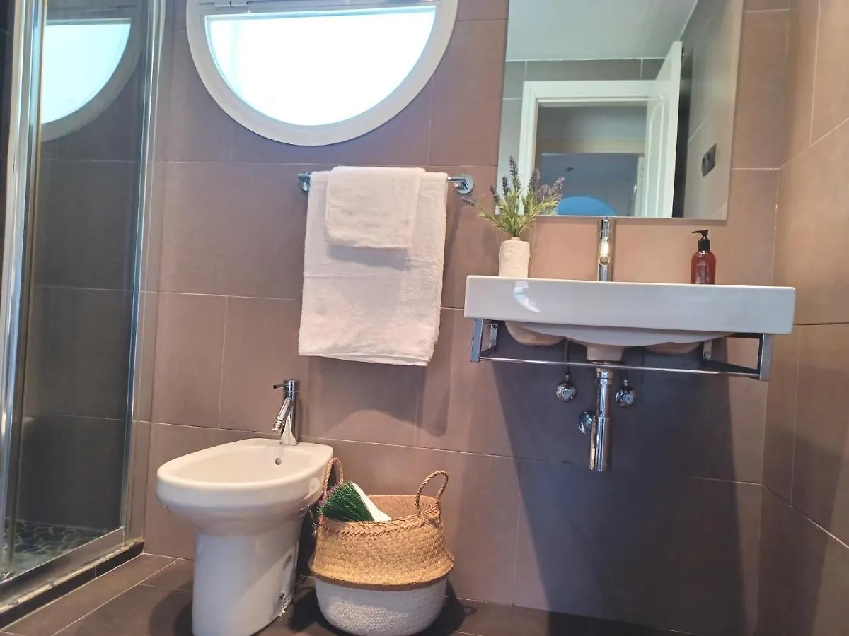 Apartamento 140 M2, 400 Metros De La Playa En בנאלמדנה ספרד